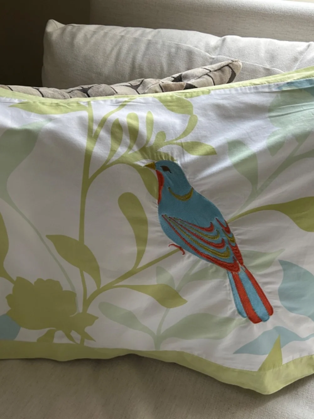 Hillcrest std (1) cotton pillow sham: large detailed embroidered bird EUC